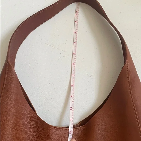 Madewell Rich Tan Leather Hobo Bag - Picture 7 of 7